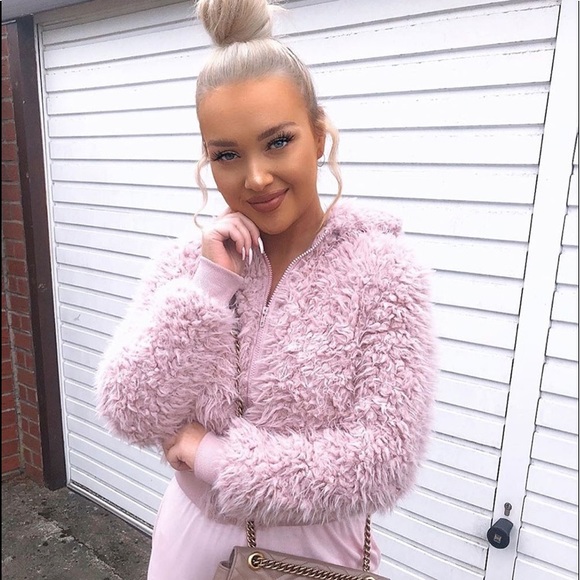 Jackets & Blazers - ❌🚫 SOLD OUT 🌺❣︎❤︎PINK Cʀᴏᴘᴘᴇᴅ Fᴜʀ Cᴏᴀᴛ